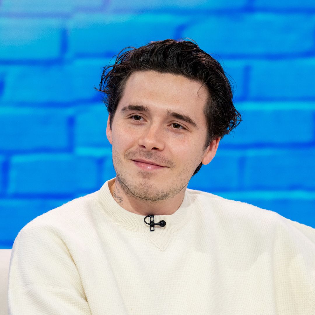 Brooklyn Beckham unveils major new look as he breaks silence on family 'feud'