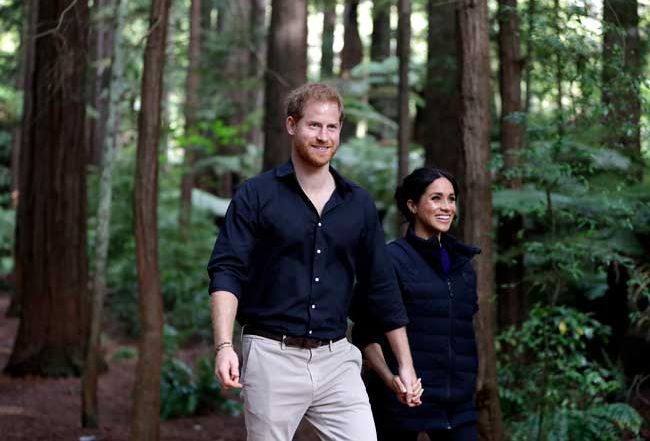 meghan harry hiking