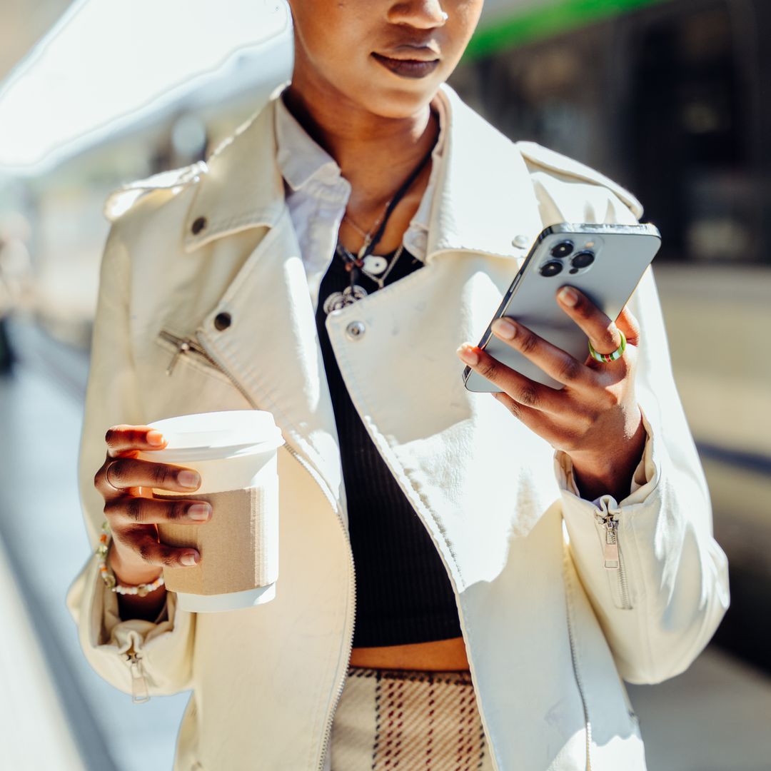 I commute 12+ hours a week - here’s everything I’m buying from Amazon to make my journey bearable